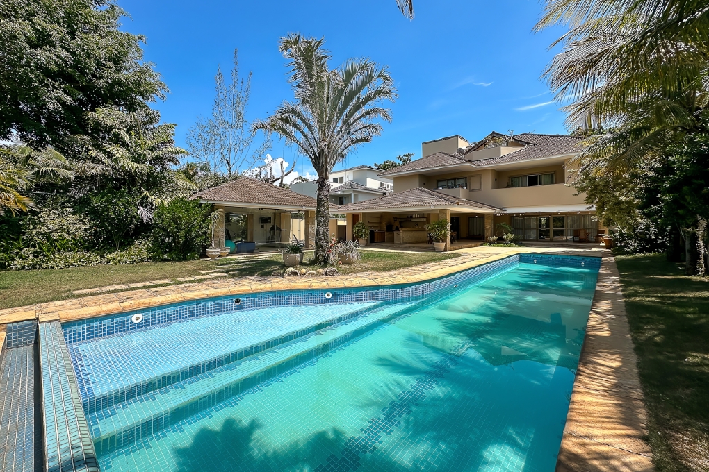 Casa Triplex Reformada Novo Leblon - 4 Su&iacute;tes, Barra da Tijuca